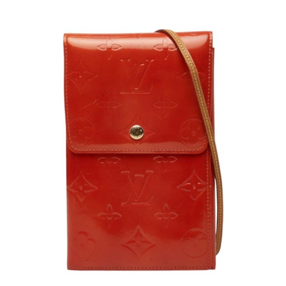 Louis Vuitton Monogram Vernis Walker Pochette